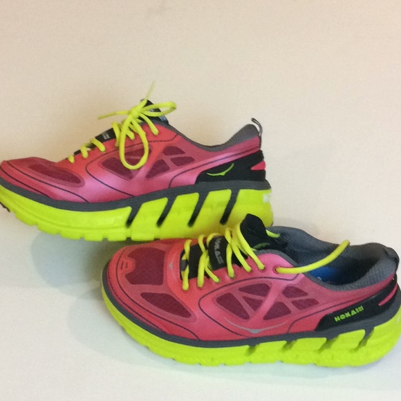 Hoka One One Shoes - Hoka One One Woman's Conquest Running Shoe Size 7